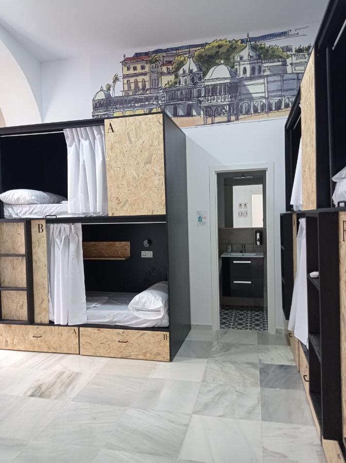 Planeta Hostel *