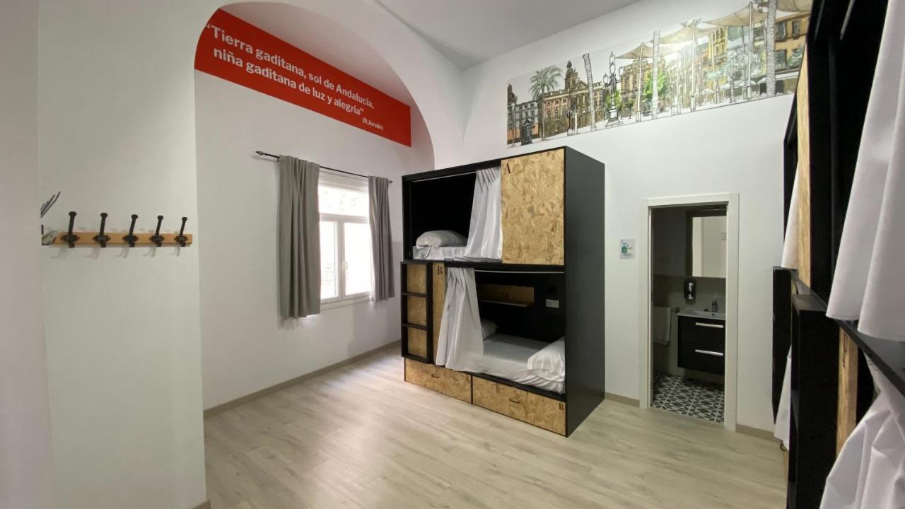 Hostal Planeta Cádiz