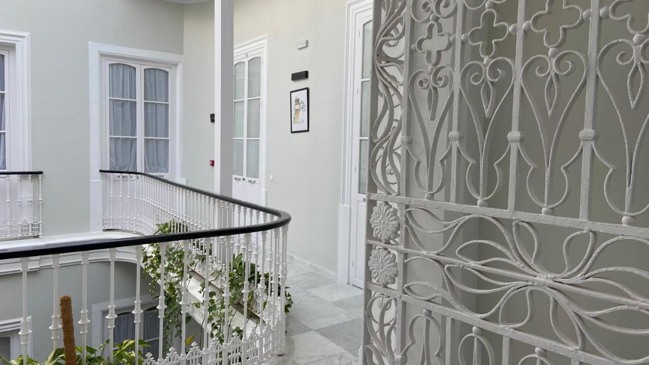 Hostal Planeta Cádiz